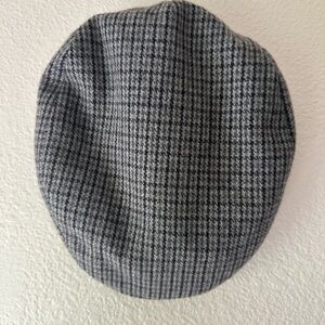 Sardinia hat Inches 22 5/8 us 7 1/4 -L euro 58